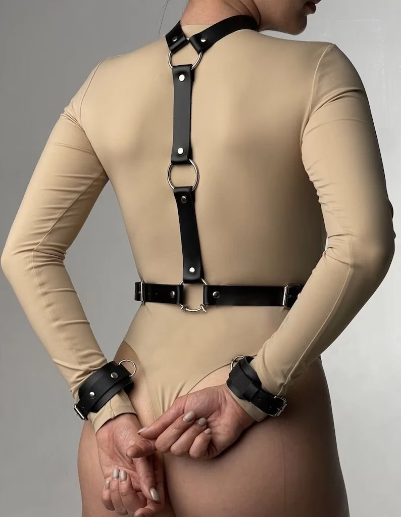 Women's Sexy Leather Harness Belt with Handcuffs Set Fetish Clothes Festival Club Wear Adjustable Body Belt and Body Accessory view 3
