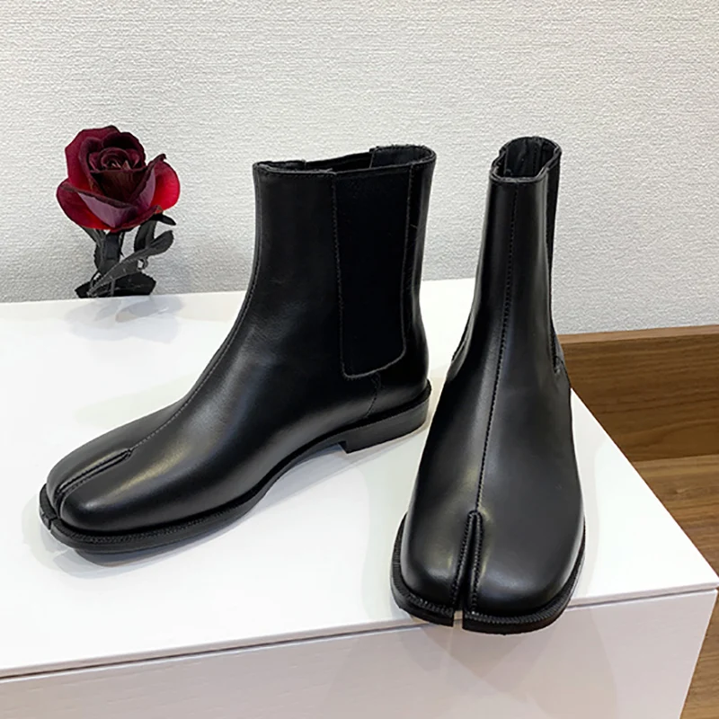 New Black Real Leather Unisex Tabi Boots Men’s Women’s Split Toe Chelsea Boots Women Tabi Shoes Women Cow Leather Botas Mujer