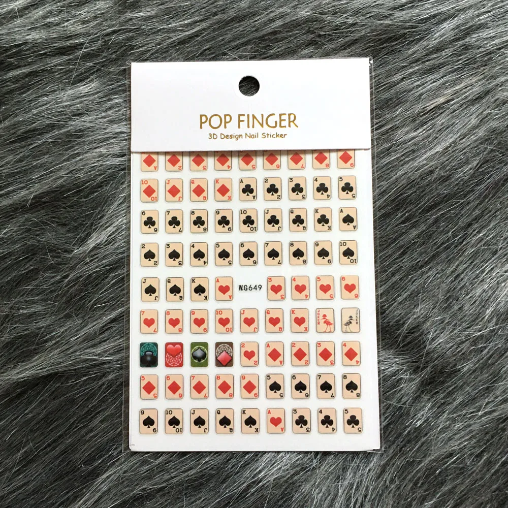 3D Poker tasarım Nail Art Sticker iskambil kartları kendinden yapışkanlı dekorasyon kulübü elmas kral kraliçe kalp maça kırmızı siyah tırnak