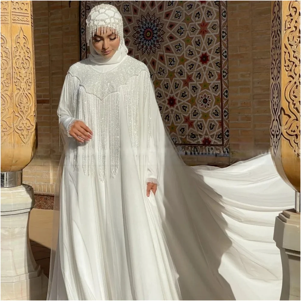 فساتين حفلات ميلا بيضاء برقبة دائرية وحجاب قابلة للانفصال شال فساتين سهرة سمولين مطرز حسب الطلب 15 فساتين Quinceanera