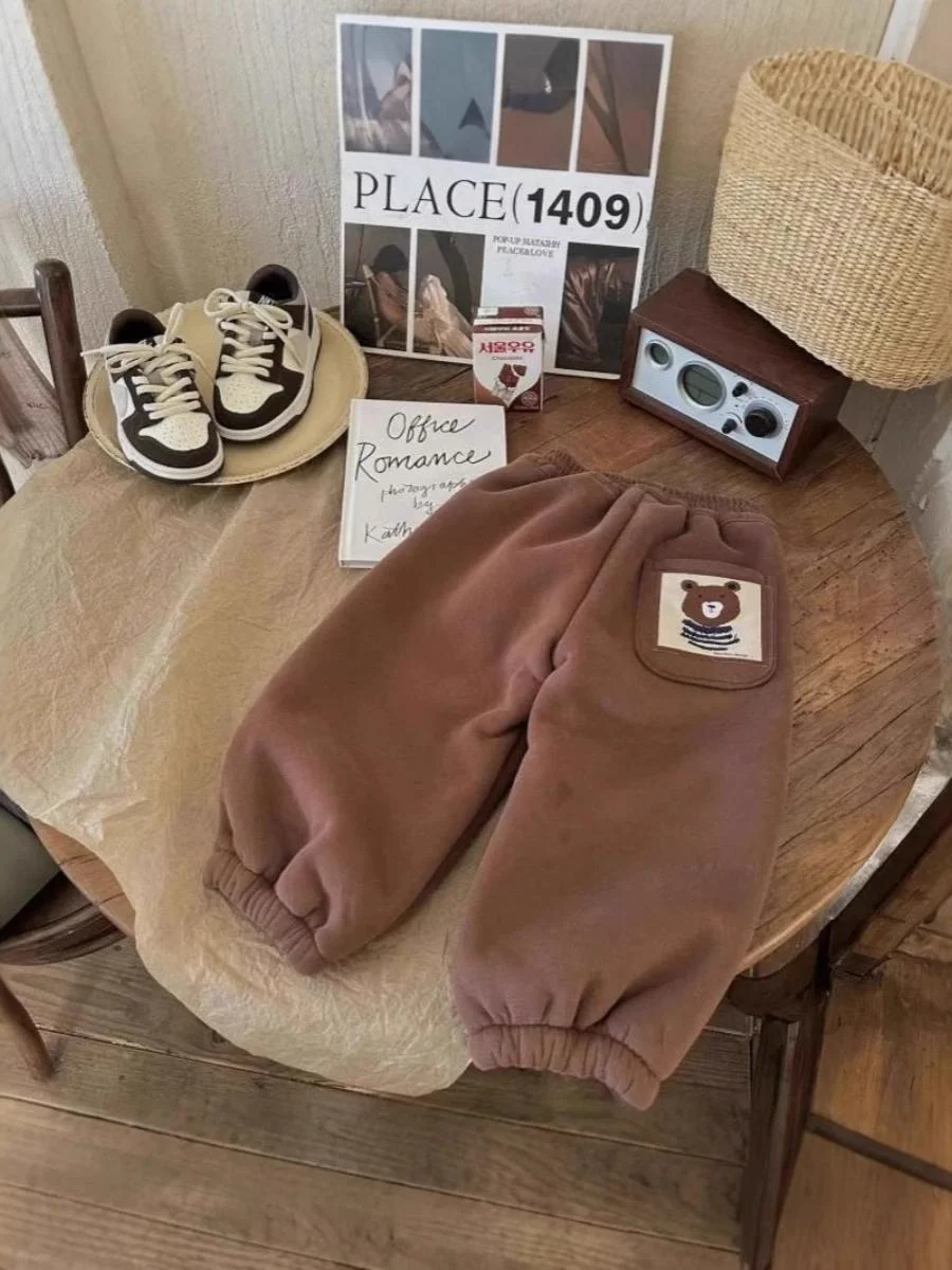 กางเกงลำลองเด็ก Thiened Fce รุ่นใหม่สำหรับฤดูใบไม้ร่วงและฤดูหนาว กางเกงแฟชั่นสำหรับเด็กผู้ชาย ให้ความอบอุ่น