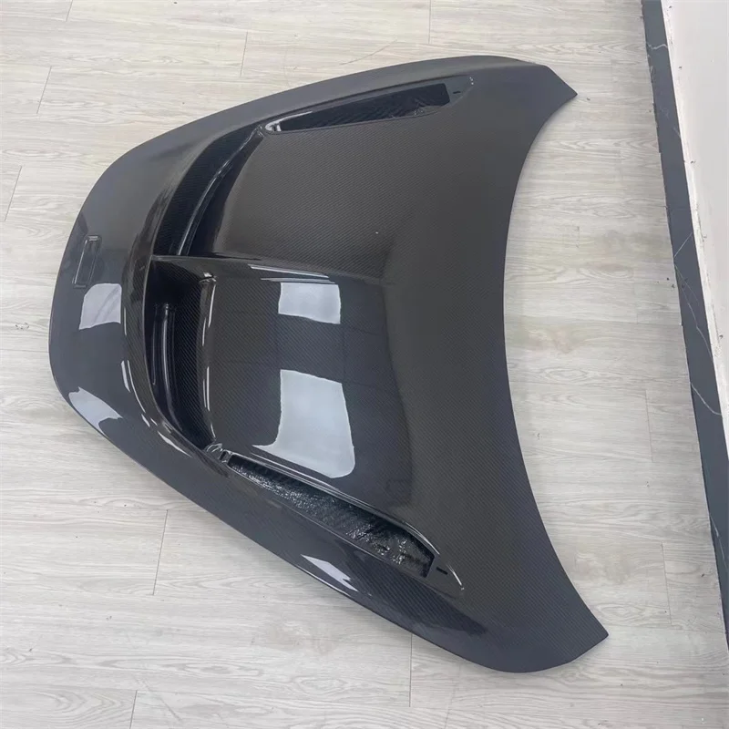 V Style Dry Carbon Fiber Engine Hood Hatch Cover For Mclaren 720S