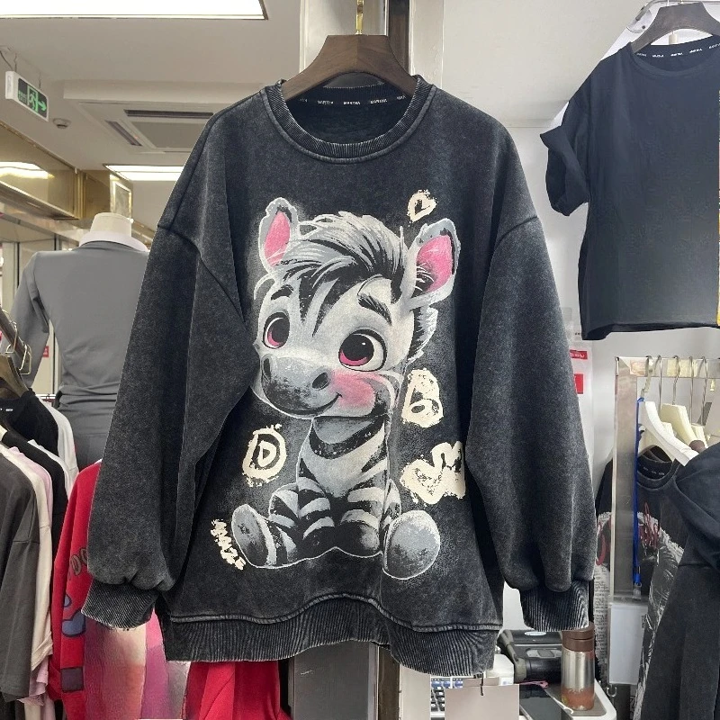 

Heavy Industry Cartoon Zebra Cartoon Print Cotton Crewneck Fleece Loose Fit Hoodies Women's Autumn Winter Pullover Sweatshirts