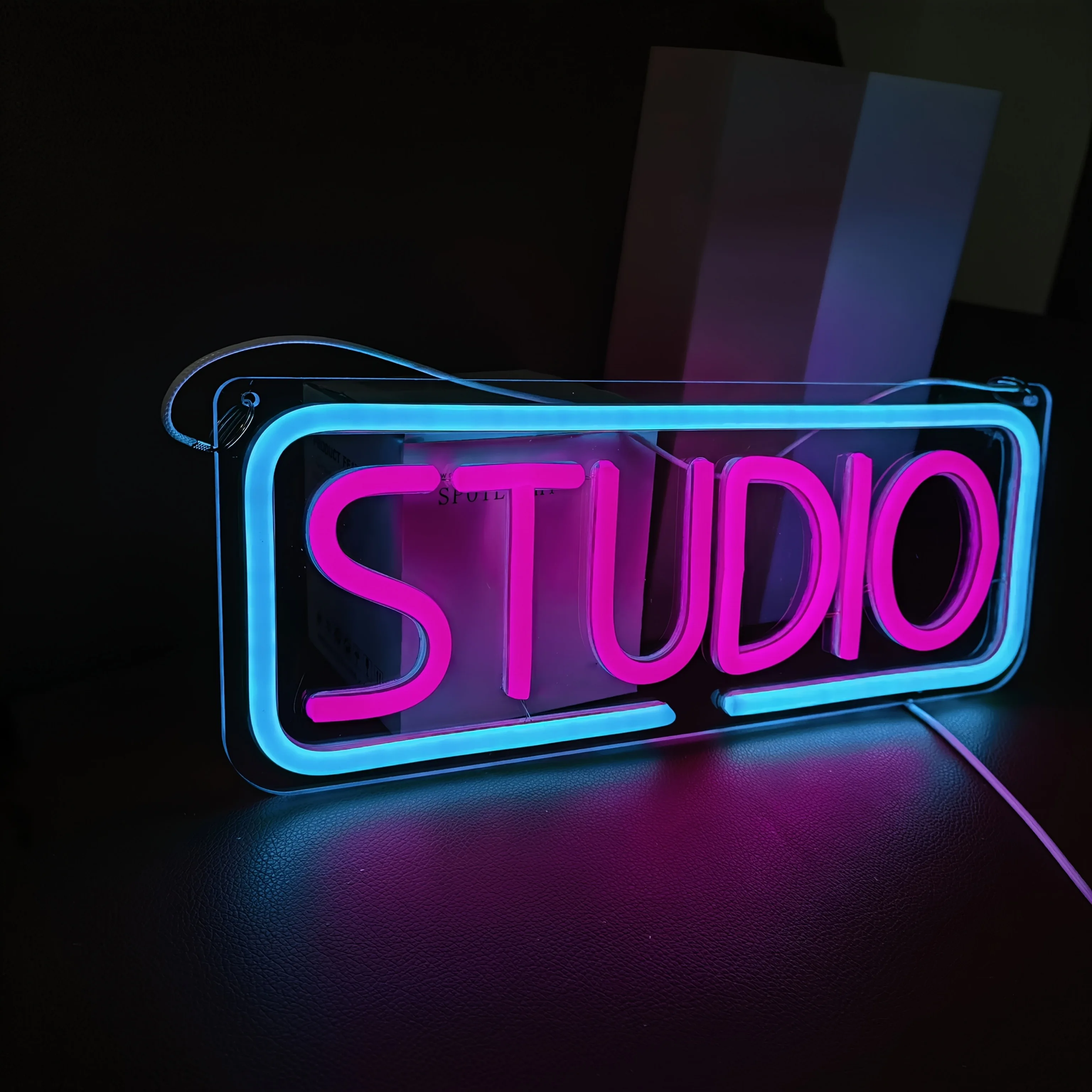 Студийная неоновая вывеска, св – обзор и цена Neon Sign Party