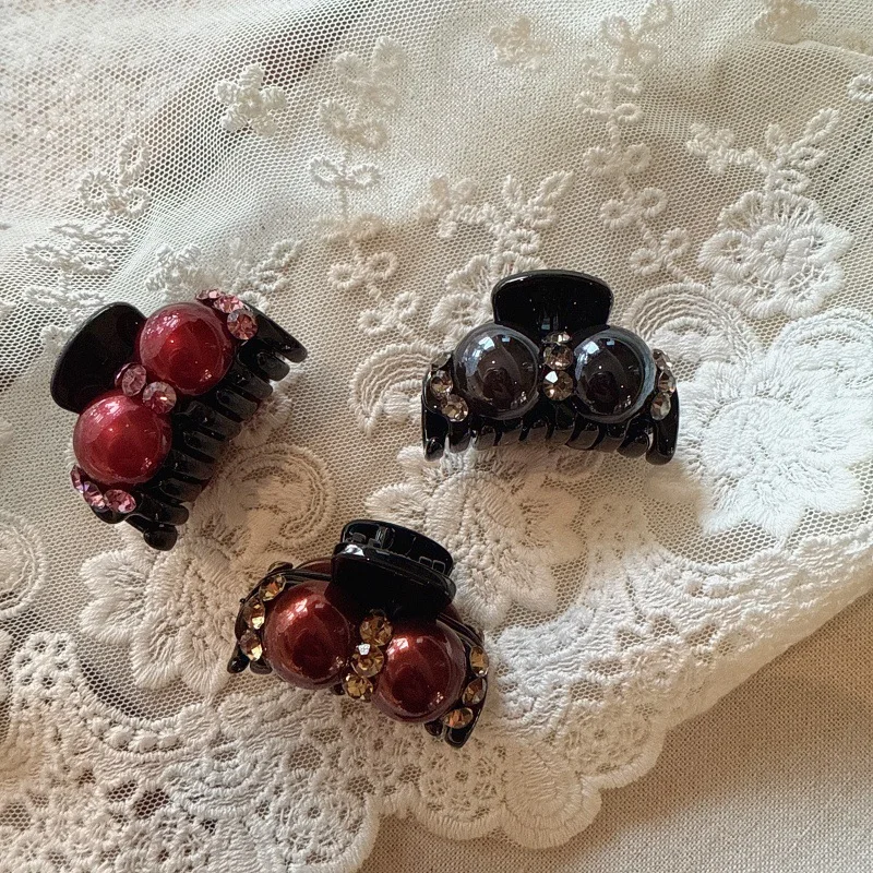 

Korean Exquisite Side Hair Clip for Women, Elegant and Sophisticated Small Hair Claw Clip, Hair Accessory