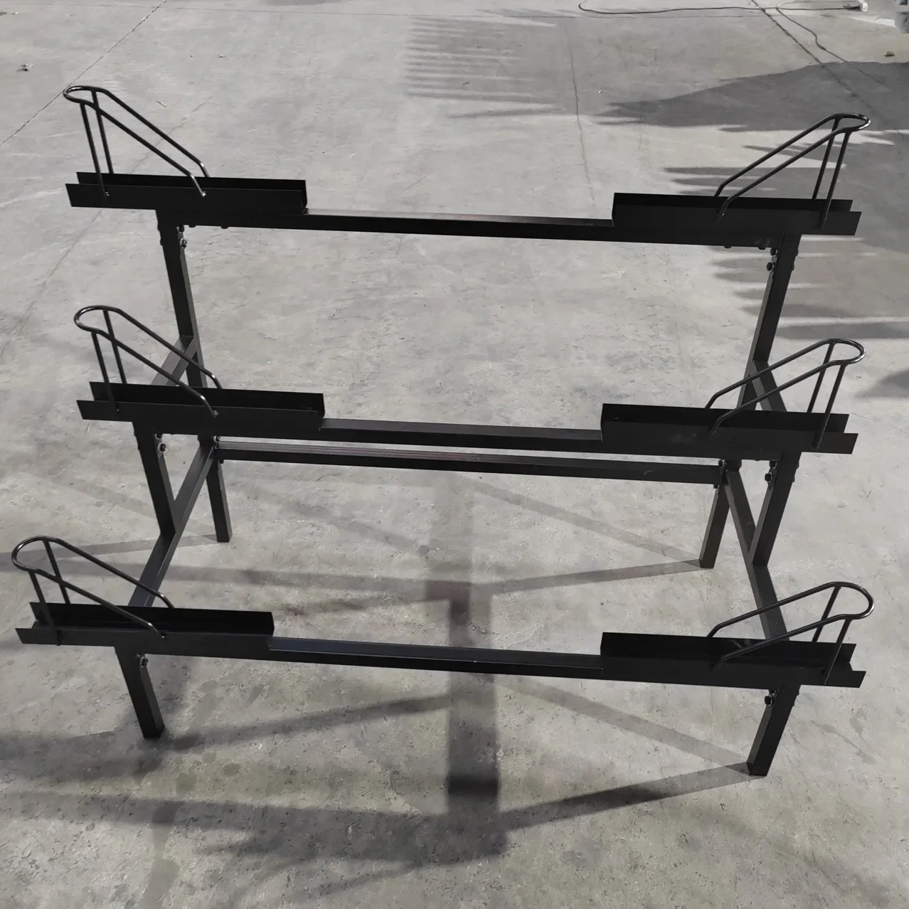 Bicycle shop mountain bike parking rack, bicycle repair rack display rack