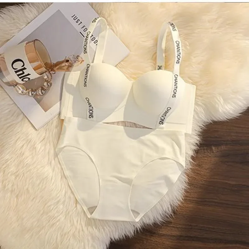 ملابس داخلية نسائية من Mirador بدون علامات مجمعة بدون حلقة فولاذية لجمع الثديين الجانبيين لمنع ترهل كأس Bra Boo Boo