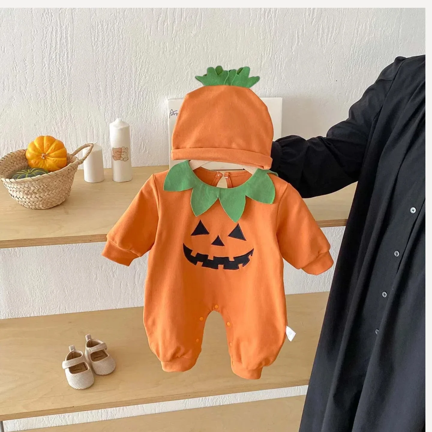 Halloween Costume Cute Pumpkin Face! Baby Boy Pumpkin Long Sleeve Jumpsuit with Hat, Funny Pumpkin Face and Cap Hat, Suitable for