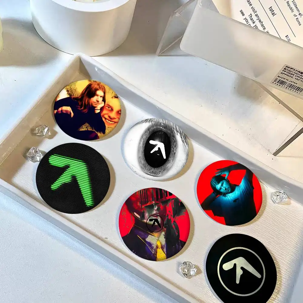 A-Aphex Twin Logo Round Badge Creative Brooch Clothing Backpack Accessories Lapel Pin