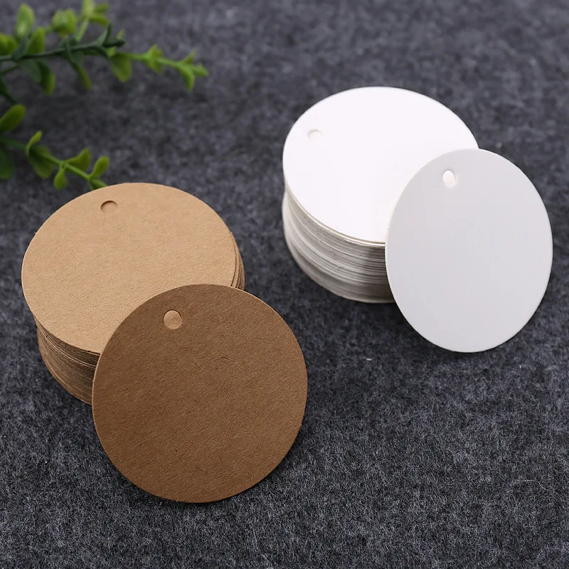 50szt 5cm Okrągłe Przywieszki Małe Goodie Hang Tag Kraft Paper Cards Odzież Buty Torby Akcesoria DIY Handmade Craft Home Decor
