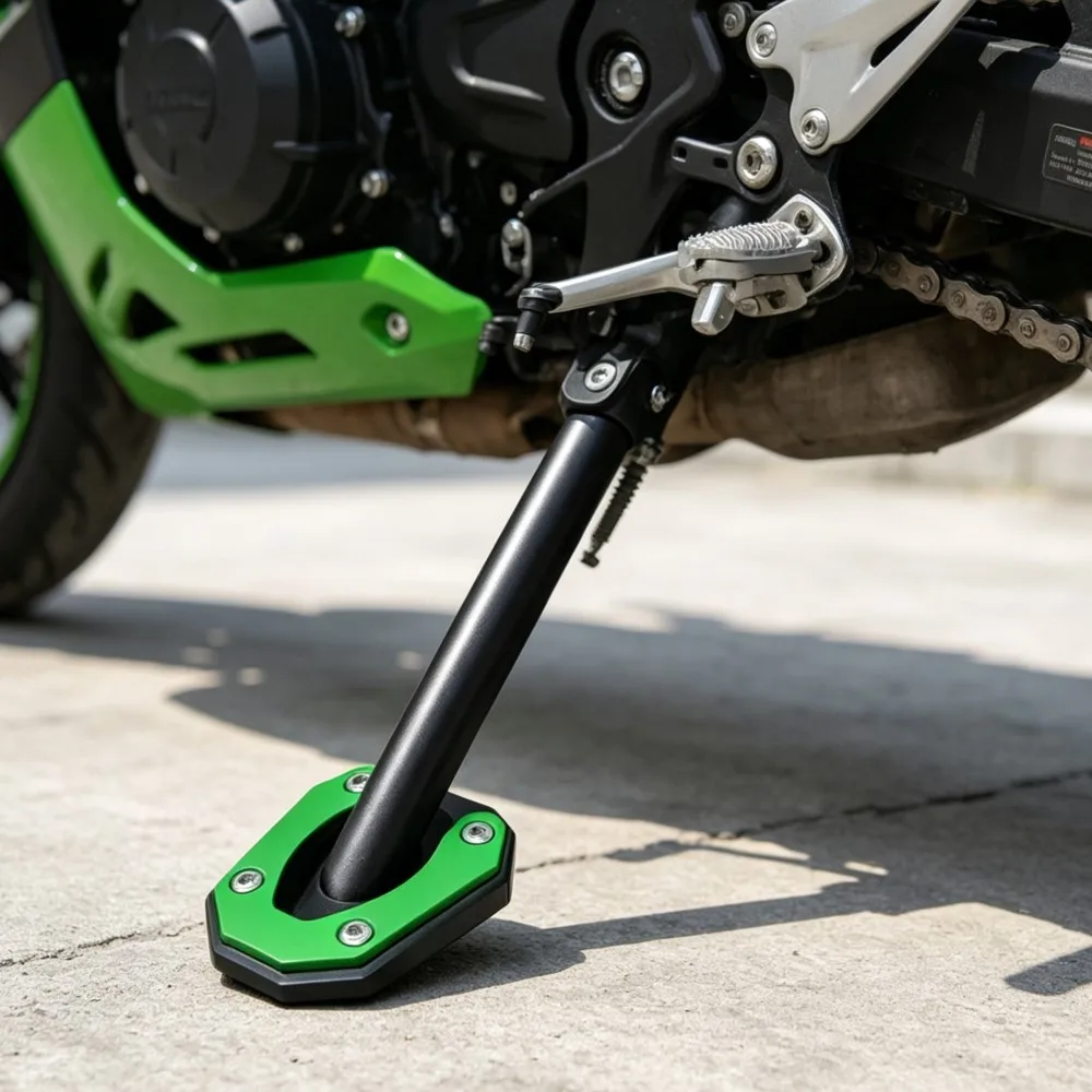 Motorcycle Enlarged Pad Side Stand Foot Kickstand 2025 2024 2023 For KAWASAKI Versys650 VERSYS 650 Tourer 2015-2026 CNC Aluminum