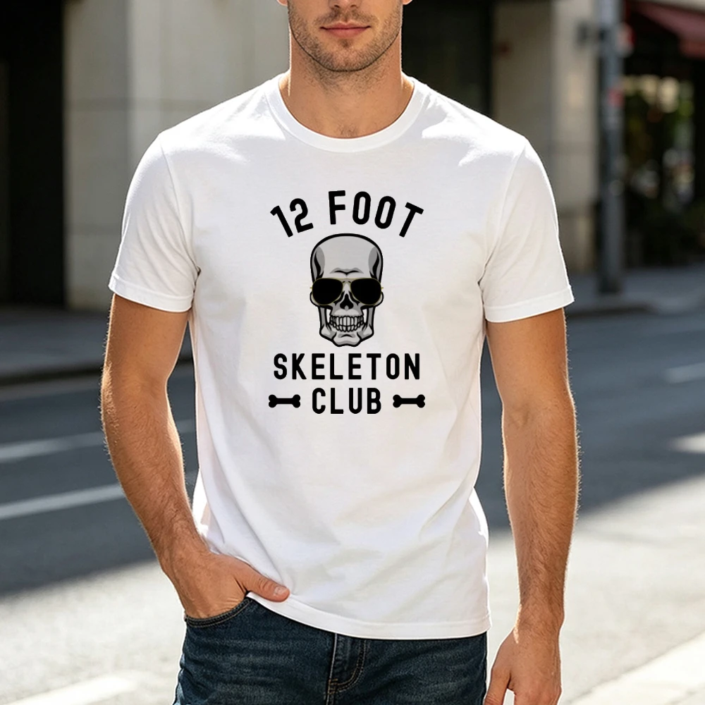T-shirt pour homme avec imprimé humoristique '12 Foot Skeleton Club' et motif graphique 'Cool Skull Sunglasses', haut décontracté d'été, streetwear pour fête d'Halloween