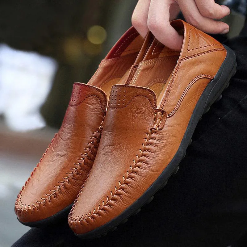 Men's shoes autumn new casual shoes men's business shoes Korean version of the fashion youth shoes driving shoes