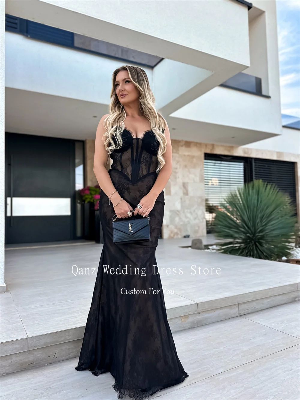 Qanz modesto vestido de fiesta negro cariño Apliques de encaje sirena vestidos de noche mujeres sin mangas Abendkleider Dubai personalizado