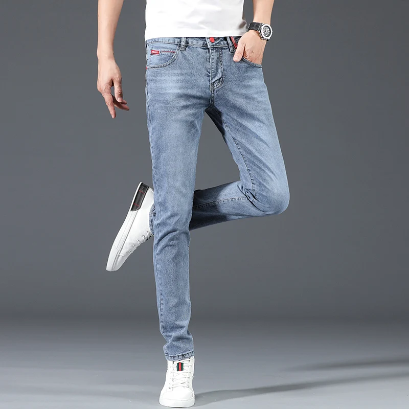 Pantalones vaqueros elásticos para hombre, Jeans ajustados de algodón, clásicos e informales, color azul claro, moda coreana, 2024