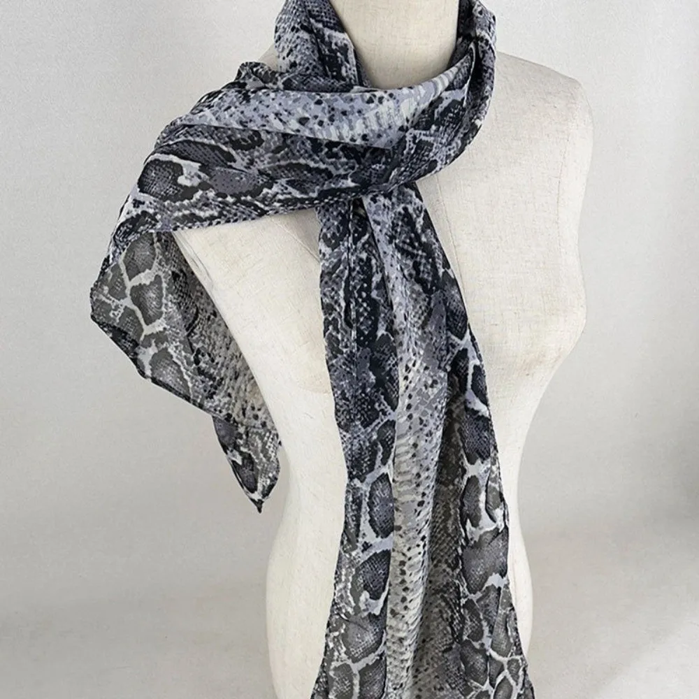Retro Y2K Snake Print Chiffon Neck Scarf Leopard Pattern Wide Edge Bandana Necktie Thin Long Muslim Headscarf Women Streetwear