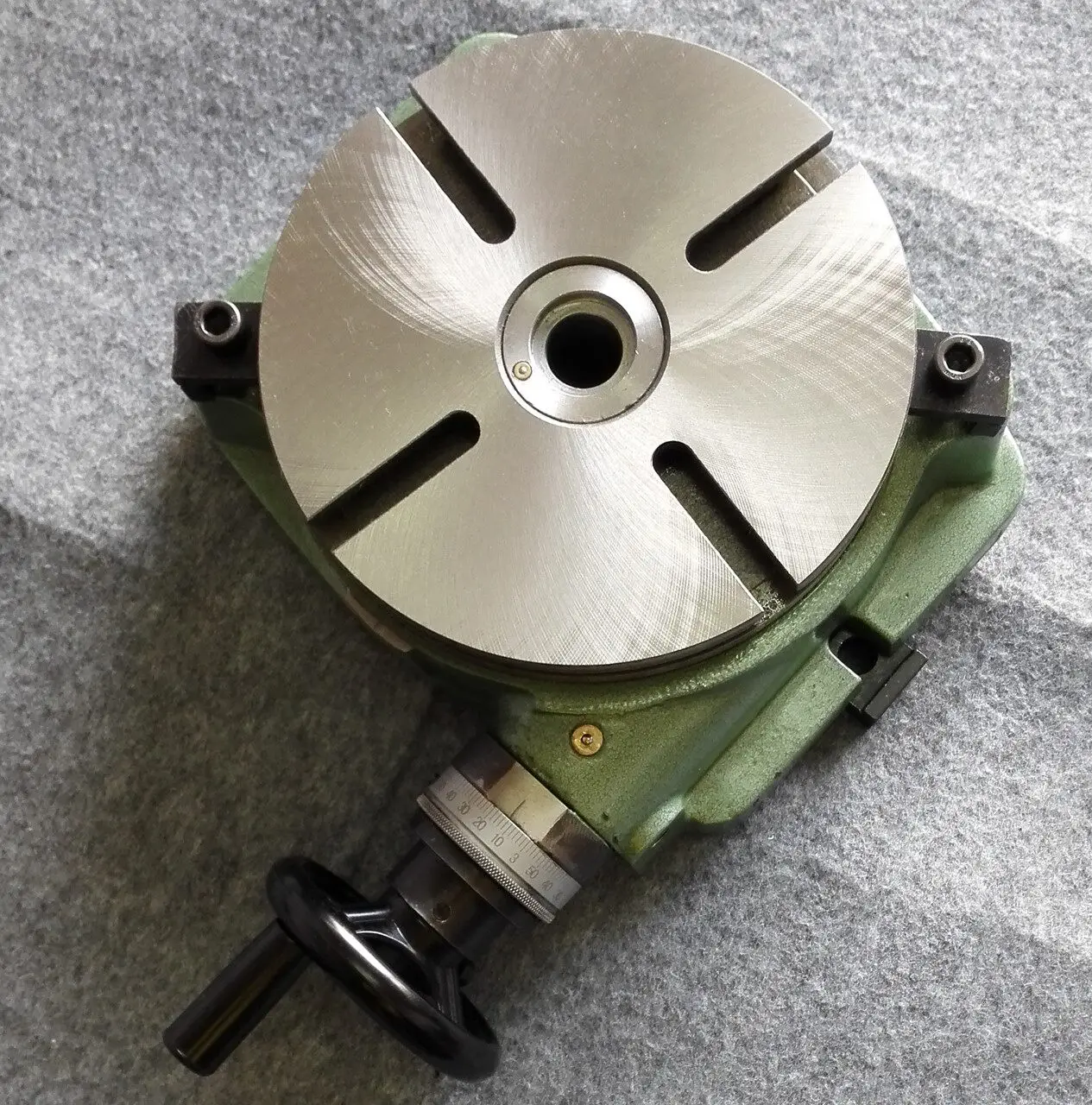TS200A  200mm Huanling Star Rotary Table Horizontal Indexing Disc Rotary Table