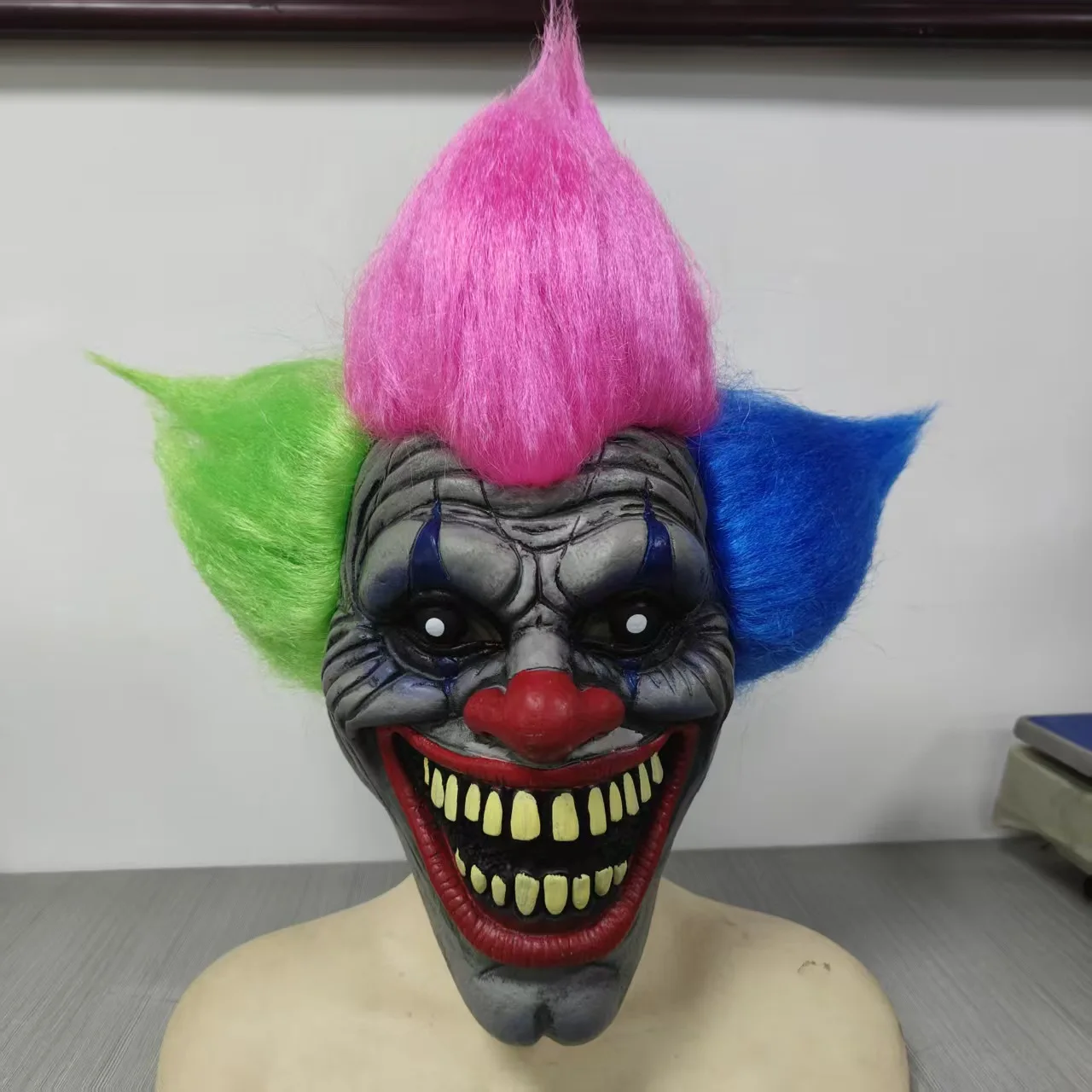 

Three Color Hair Clown Mask Latex Mask Halloween Party Masquerade Costume Prop Haunted House Scary Cosplay Accessories