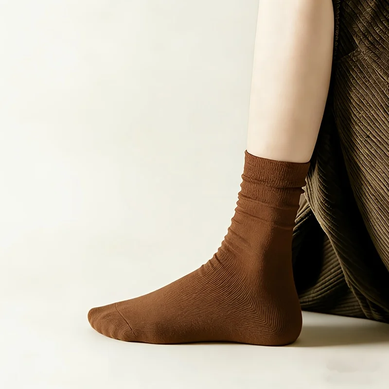 Trendy mid tube solid color Japanese cotton socks casual versatile pile socks