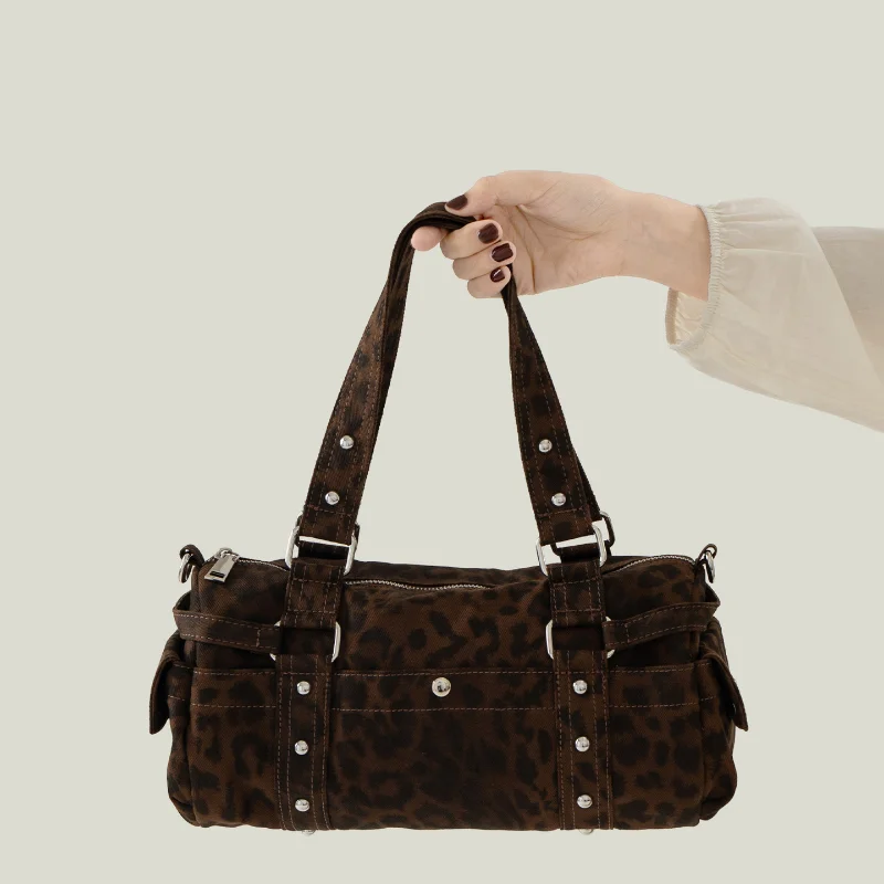 

Сумка на плечо с леопардовым принтом в стиле ретро, популярная мотоциклетная сумка Y2k с шипами для девочек, стильная сумка с несколькими карманами, модная крутая сумка через плечо