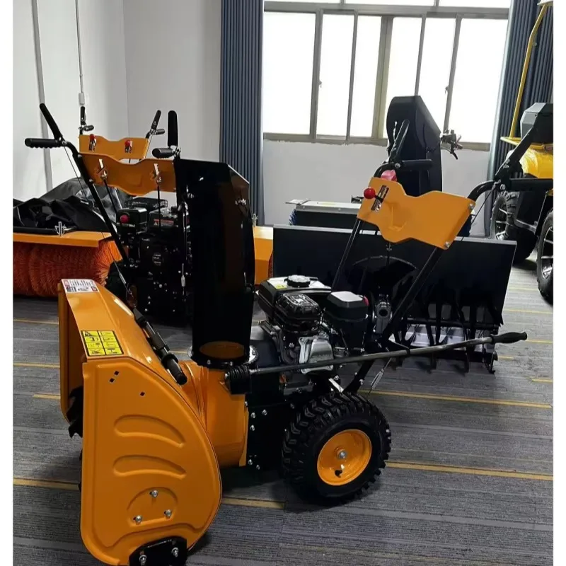 Factory Remote Control Mini Snow Thrower Blower Snowplow Snow Sweeper with Best Price and Quality