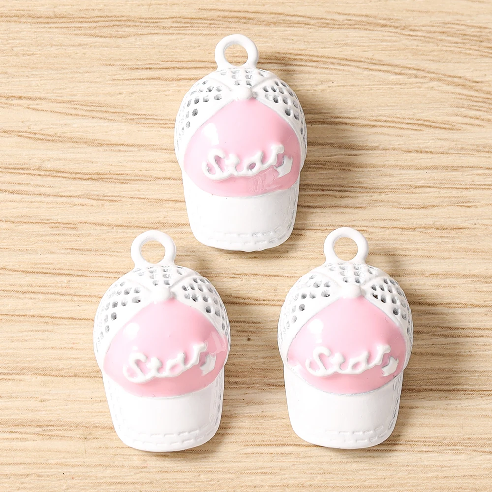 Tusember 5 Stück Niedliche Emaille Kawaii 3D Pantoffel- und Hutanhänger für Ohrringe, Halsketten, Armbänder, DIY-Schmuckherstellungszubehör – Detail 14