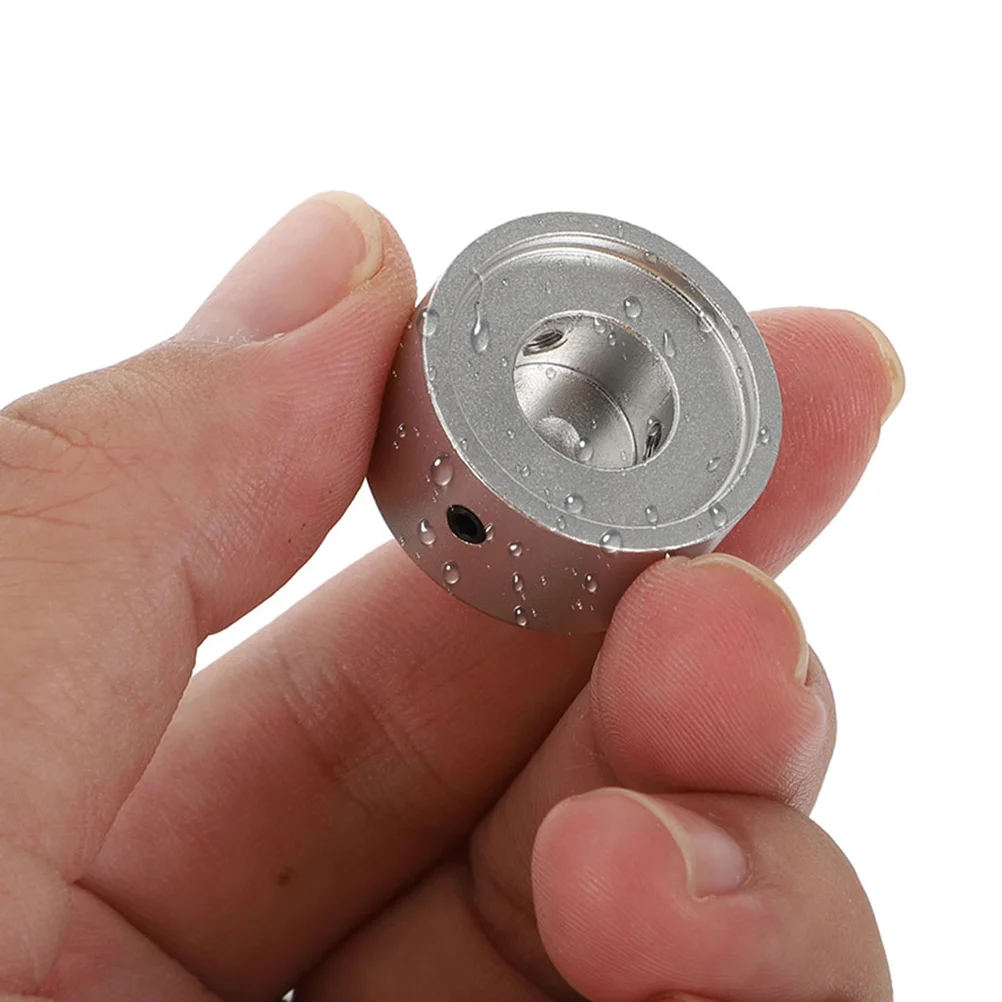 

1Set Guitar Effect Footswitch Toppers Heavy Duty Metal Pedal Nail Caps Secure Fit for Effects Pedal Accessories Reliable