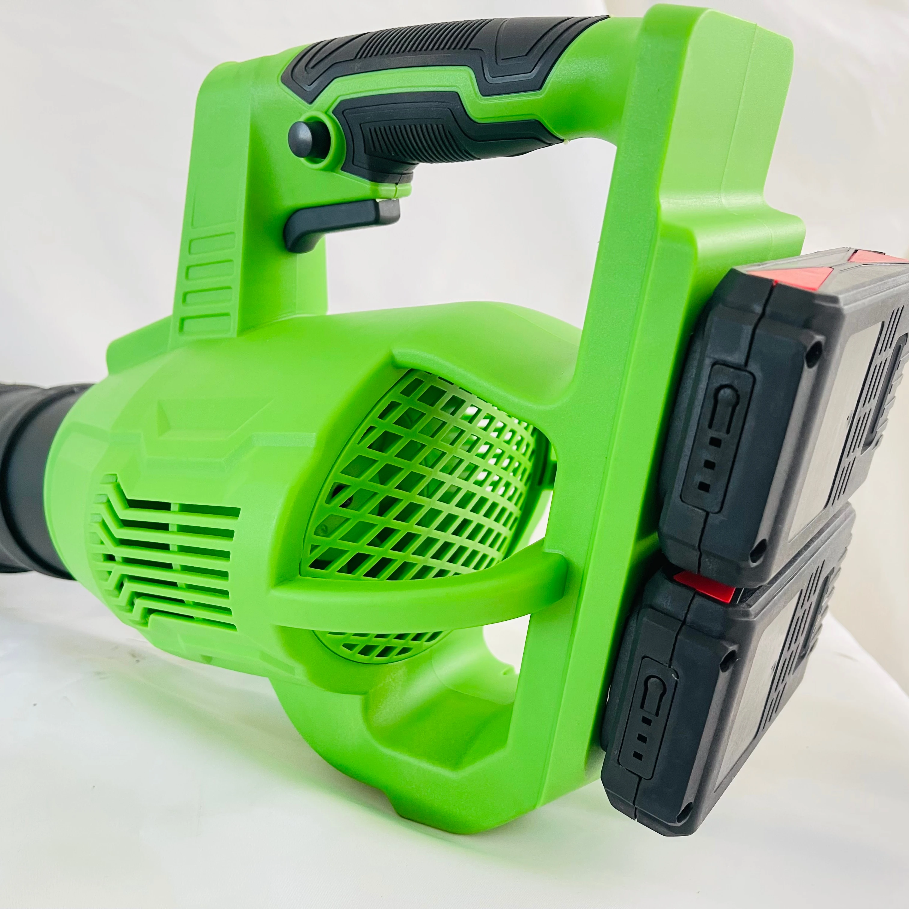 

36V Lithium Battery Lightweight & Powerful Industrial Grade Cordless Portable Leaf Blower Handheld Electric Garden Tool
