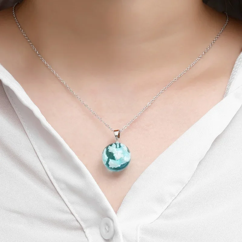 Chic Transparent Resin Rould Ball Moon Pendant Necklace Women Blue Sky White Cloud Chain Necklace Fashion Jewelry Gifts for Girl