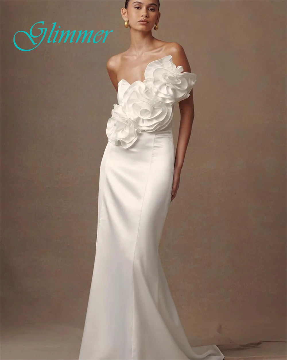 ชุดราตรีเกาะอกหรูหราที่กําหนดเองและชุดโอกาสพิเศษซาตินที่สวยงามและชุดดังดอกไม้ที่ละเอียดอ่อน