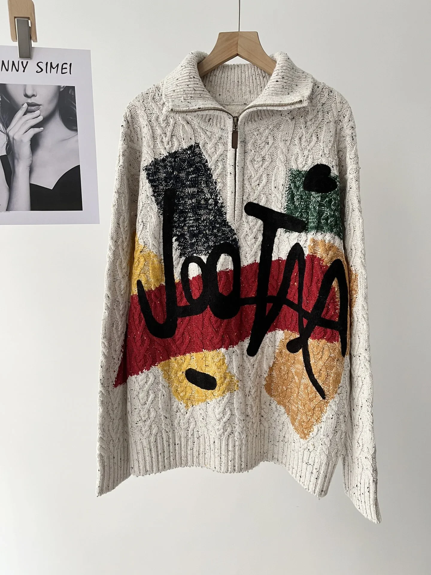 Winter new free graffiti letter retro twisted pullover sweater women's 50b