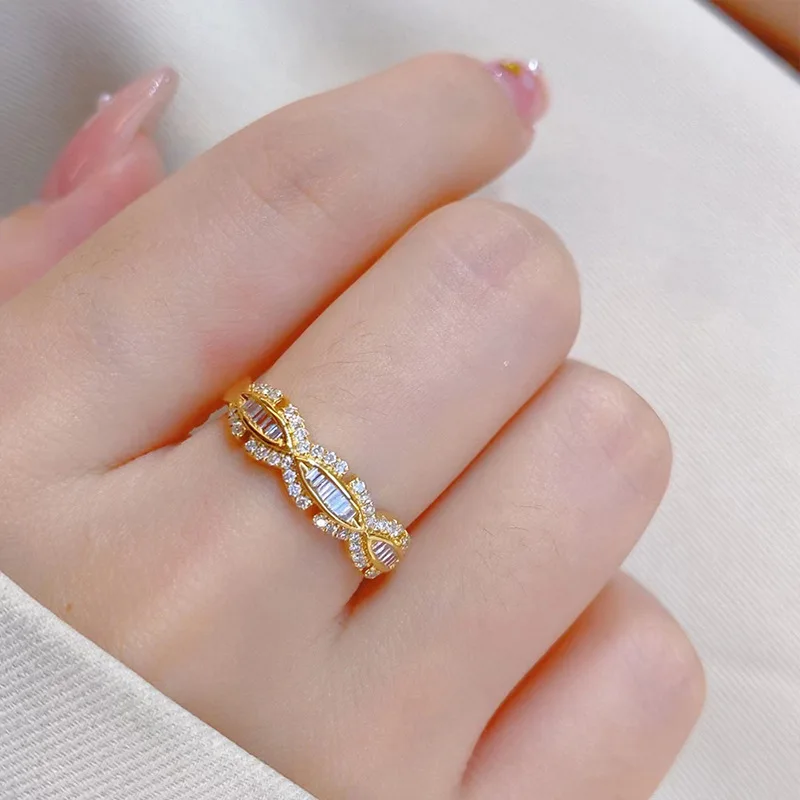 2024 New Cubic Zirconia Instagram Premium, Exquisite and Personalized Tail Ring, Internet Famous Design, Sensory Food Ring