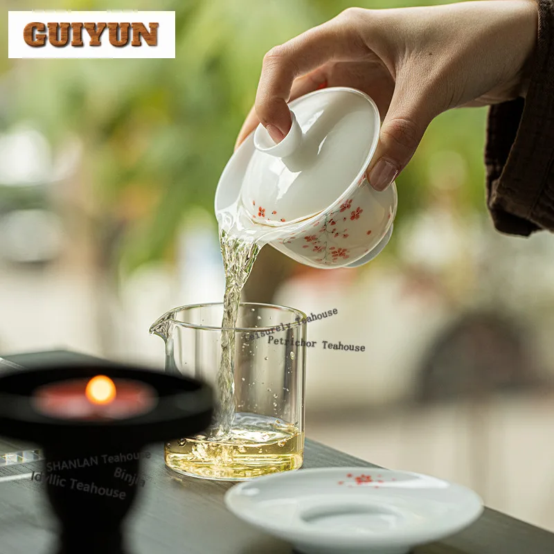 120ml Hand-painted Red Plum Gaiwan Elegant Tea Tureen Tea Bowl With Lid Kit Tea Brewing Cover Bowl Kung Fu Tea Set Decoration