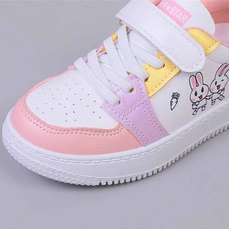 Scarpe sportive Casual quattro stagioni per bambini scarpe da tavola di tendenza per scarpe bianche traspiranti con stampa coniglio simpatico