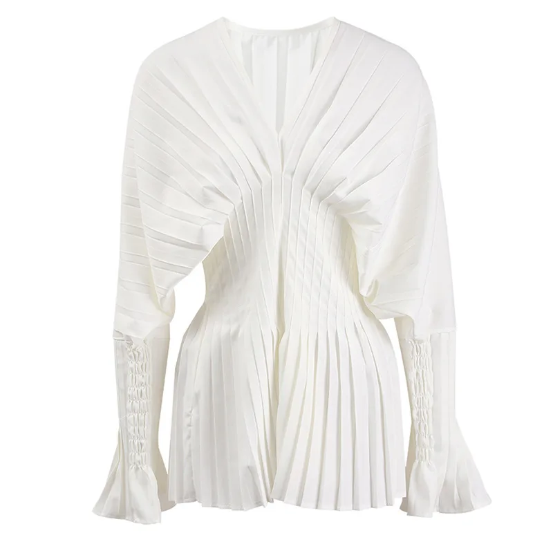 

French Pleated Waist Silhouette, White Shirt, Feminine V-neck, Flared Long Sleeves, Midi Pullover Shirt, Niche