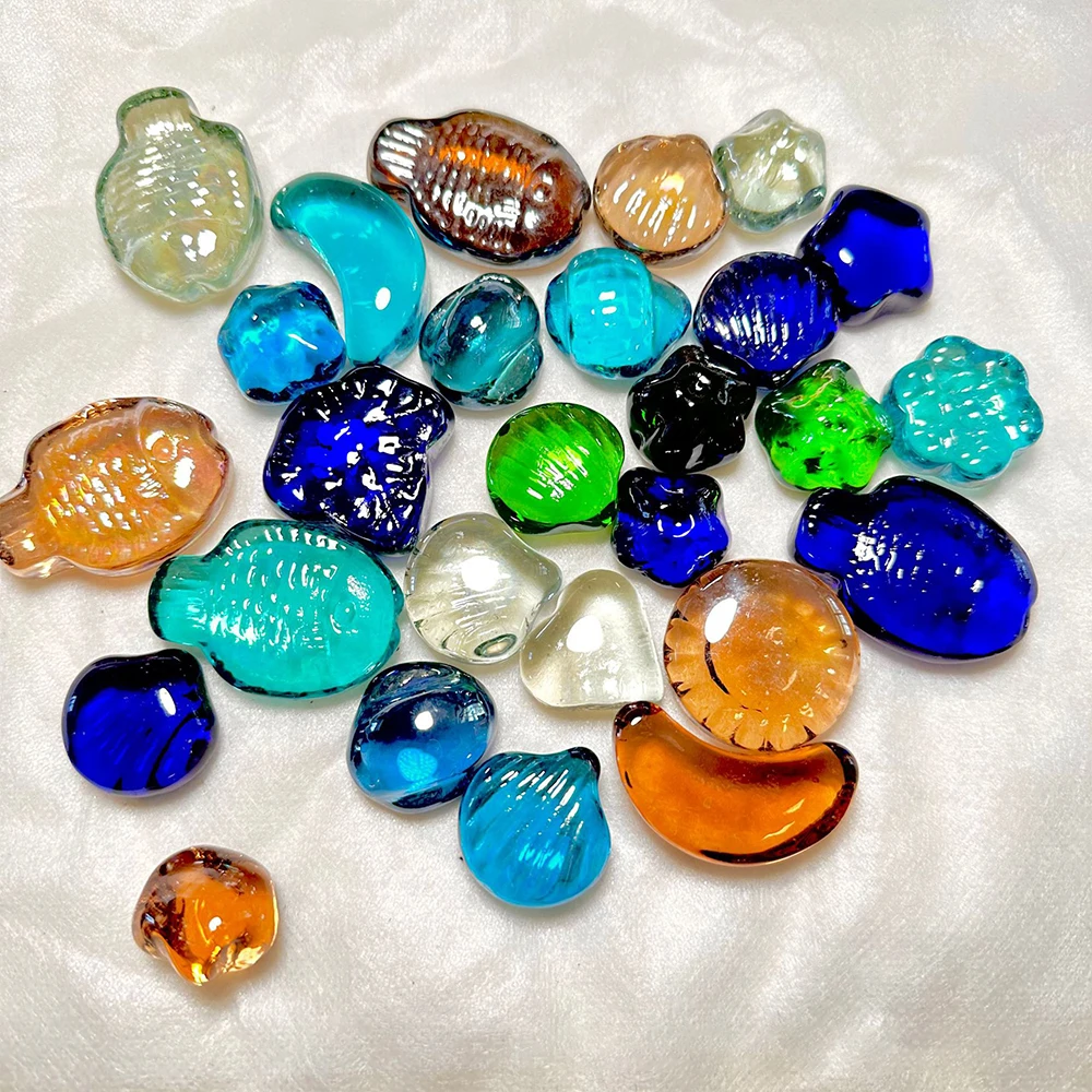 irregularly shaped stones mixed with glass flat beads, transparent glass stone fish tank decoration, landscape glass flat beads