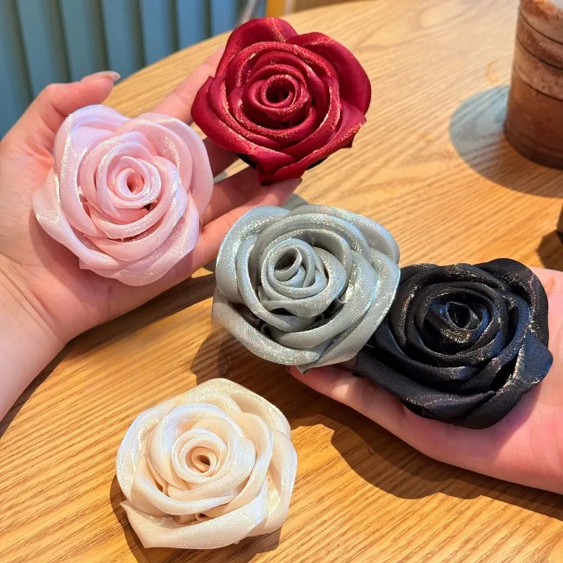 7.5cm Three-dimensional Satin Rose Brooch A High-end and Luxurious Accessory Pins Perfect for Wedding Party Banquet Corsage