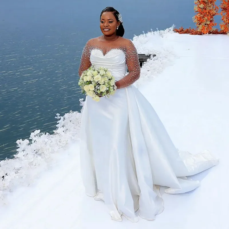 

Graceful Beaded Mermaid Wedding Dresses Bridal Gown Plus Size Illusion Trumpet Robe de mariage With Detachable Train