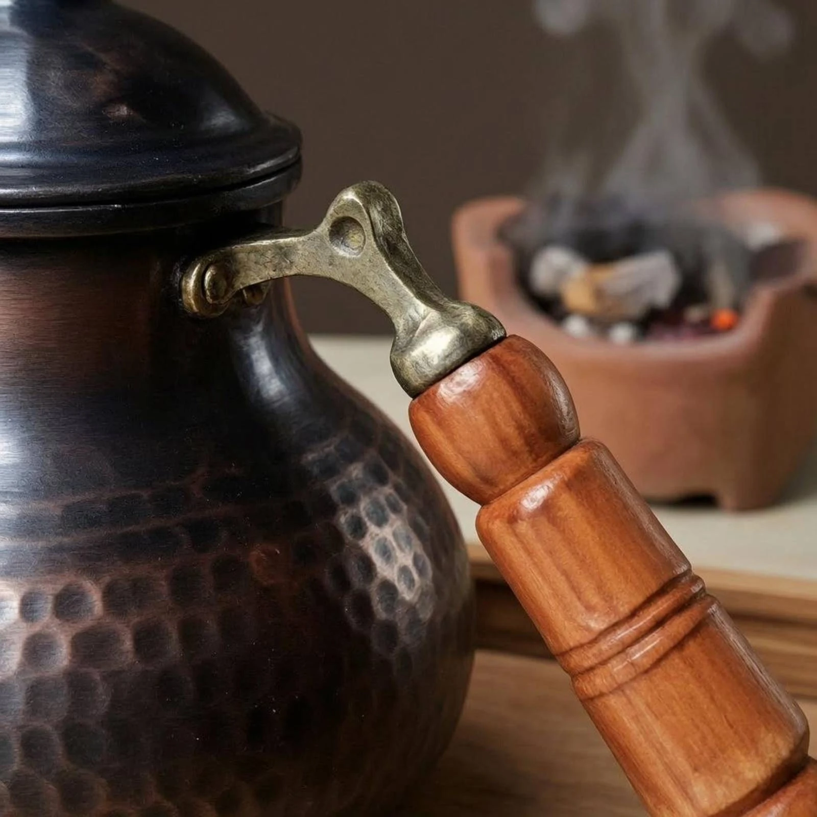 Handmade Copper Teapot Dark Finish Turkish-Style Teapot Kitchenware Domed Lid Kitchen Vessel Wooden Handle