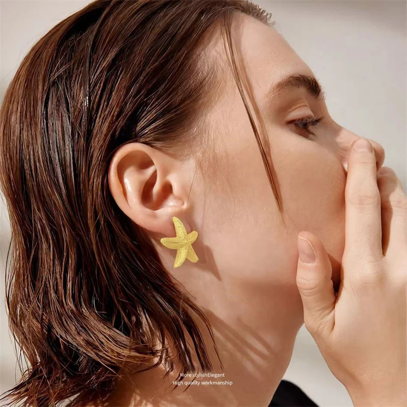 Fashion Exaggeration Summer New Golden Starfish Earrings for Woman Holiday Party Bohemian Jewelry Accessories for Women Gifts