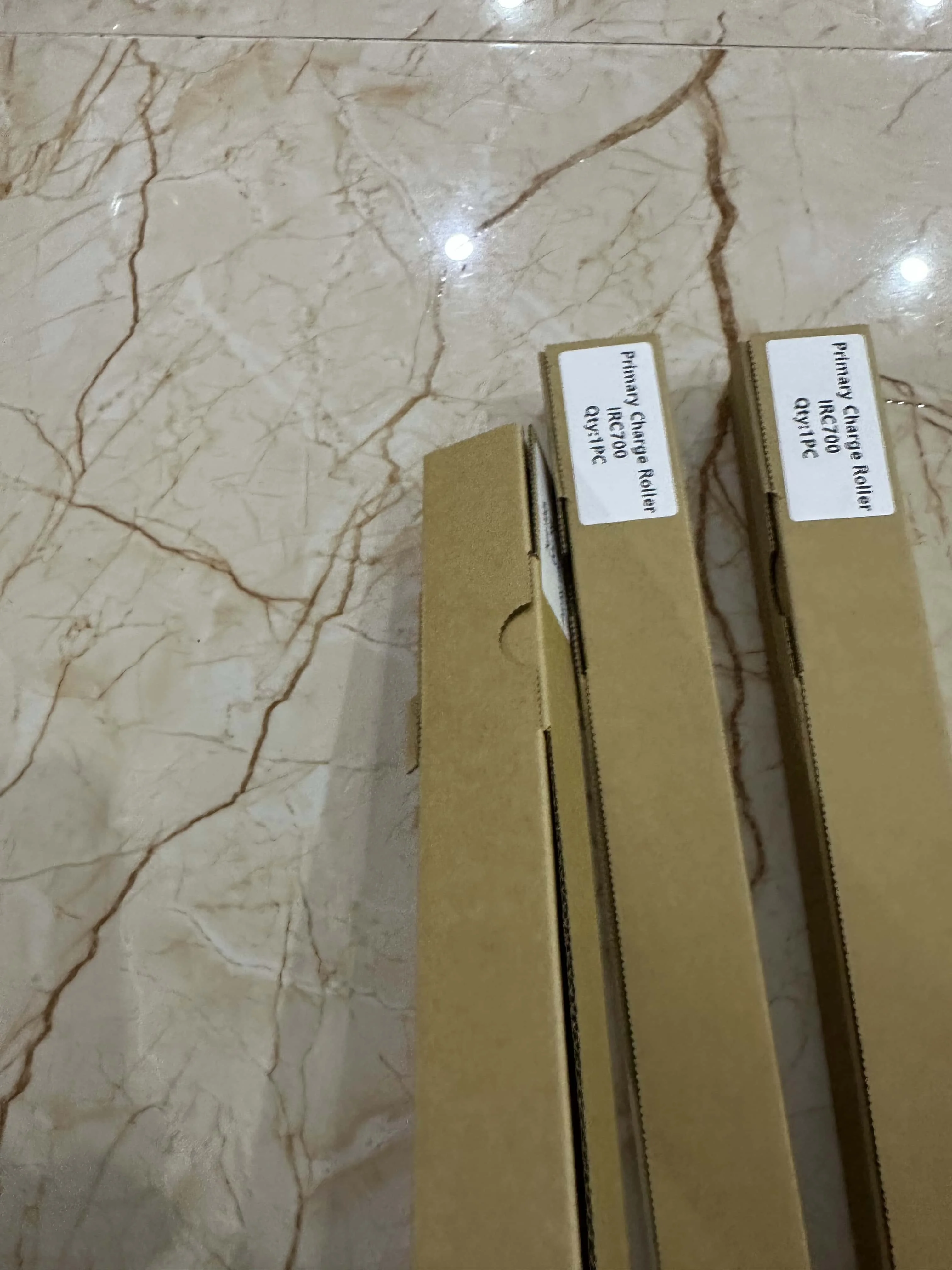 

3 шт. зарядный ролик PCR для Canon imagePRESS c60 c600 c700 c800 c650 c750 c850 c660 c710 c810 c910 основной зарядный ролик