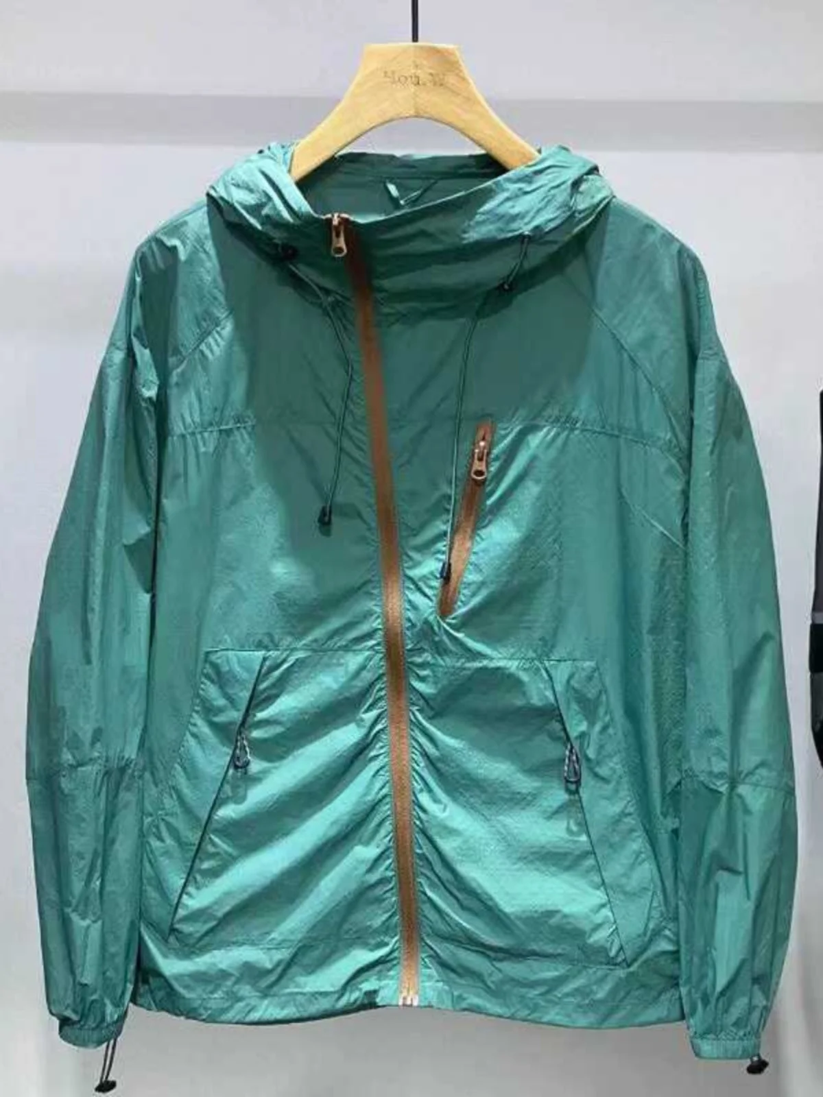 

Мужская легкая дышащая уличная ветрозащитная солнцезащитная толстовка из ледяного шелка, свободная посадка, летняя молодежная толстовка с капюшоном Faion Long Sve