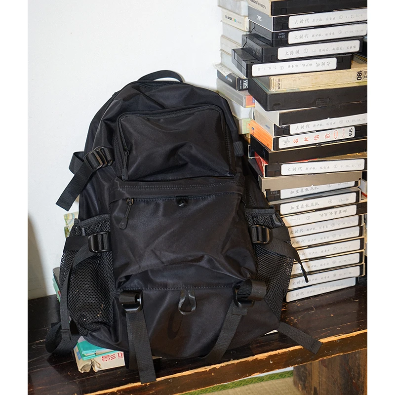 Trendy Large Capacity Sports Backpack Unisex Oxford Cloth Zipper Closure Modern Neutral Style Vertical Square Shape Foldable