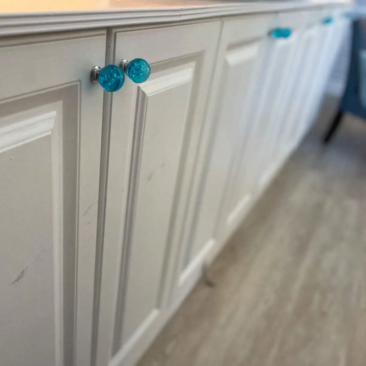 4 PCS Azure Blue Round Glass Bubbles Knobs Smooth Drawer Pulls Handle for Home, Cabinet, Drawer and Dresser, 30MM.