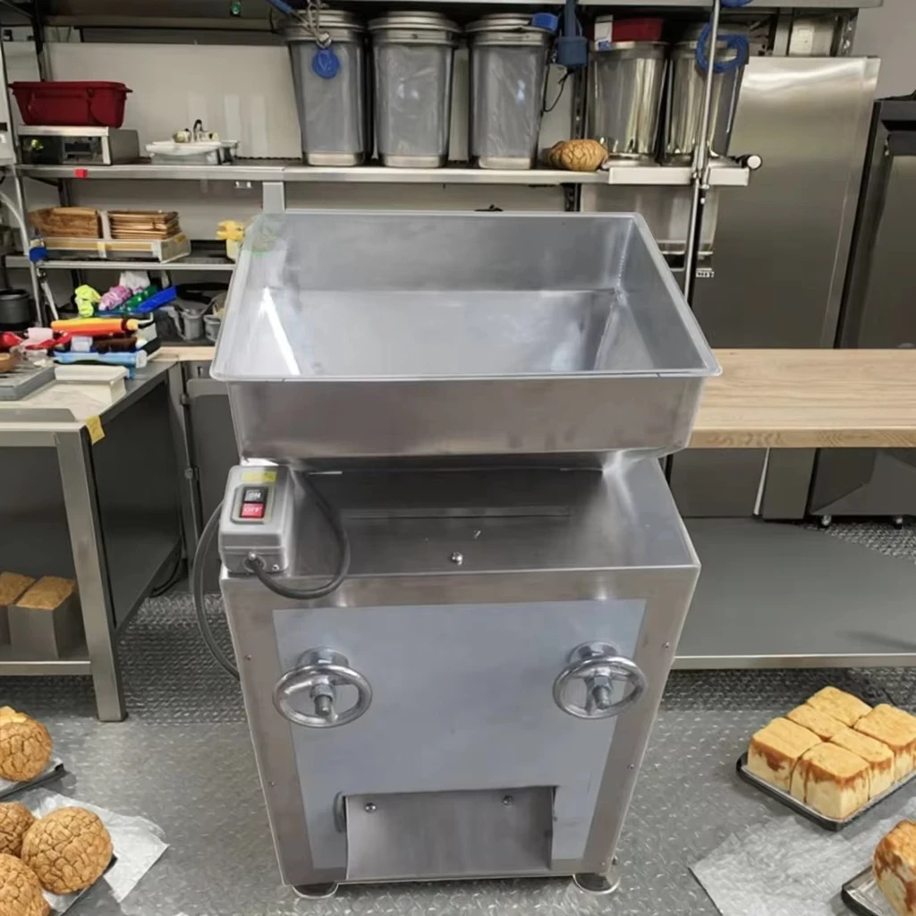 

Automatic Peanut Cutting Food Seasoning And Other Particulate Matter Chopping Machine Nut Chopper Nut Grinder