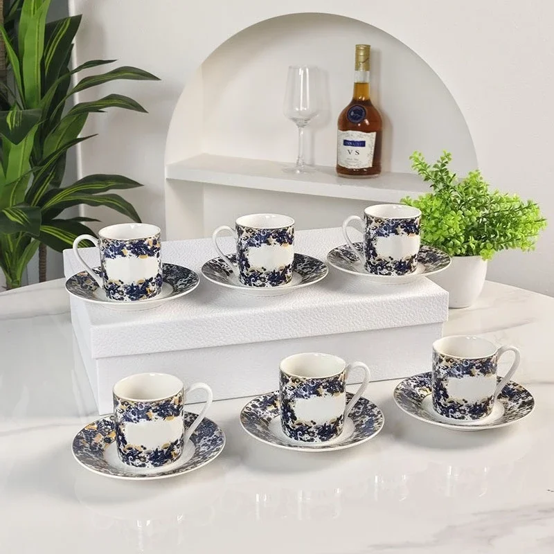 platos-de-ceramica-para-uso-domestico-con-tazas-de-cafe-adecuados-para-servir-cafe-diario-comedor-y-vajilla-para-el-hogar