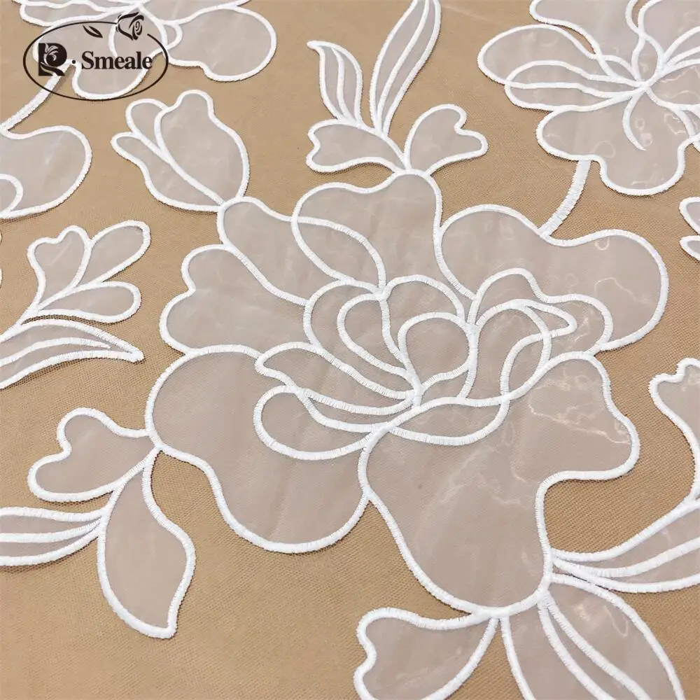 1 Yard = 1 Pack. High-End-Design, weißer Spitzen-bestickter Stoff, handgenäht, DIY-Mode, Hochzeitskleid, Modenschau, Spitzenstoff RS4358 – Detail 4