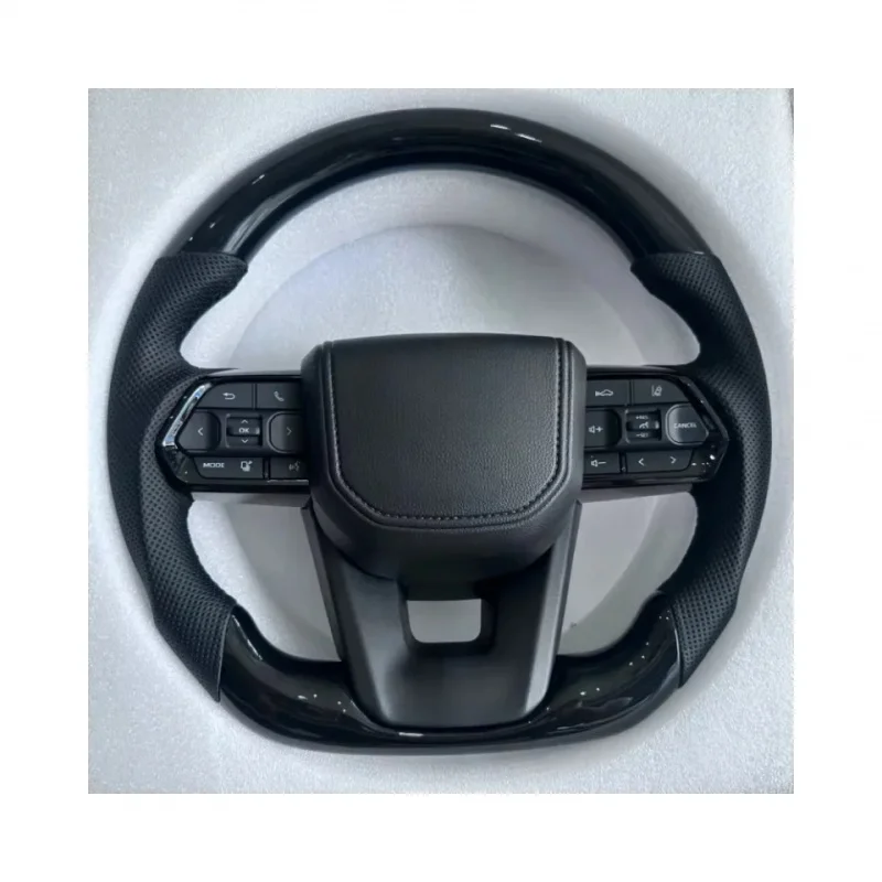 

Кожаный чехол на руль для Hilux LC 70 79, пикапов и Fortuner 2017-2021. Автоаксессуары.
