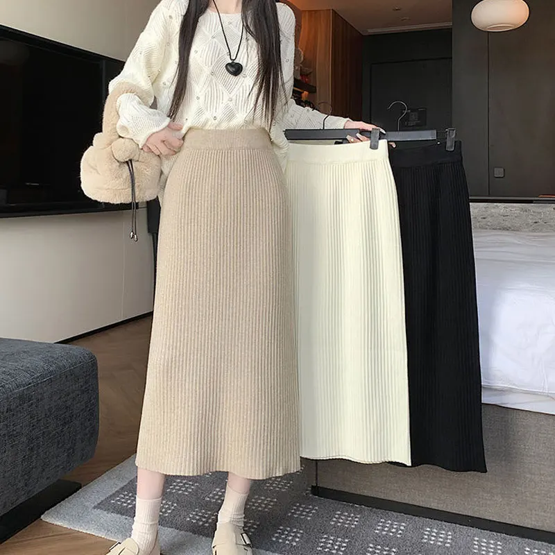 

2024 Autumn Winter New High Waist Knitted Skirts Solid Color All-match Commute Female Clothing Casual A-Line Bag Hip Midi Skirts