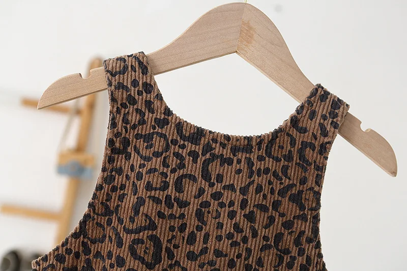 2026 Herbst 1-4 Jahre Kinderkleidung Cord-Mädchen-Overall Leopardenmuster Jungen-Jumpsuits Kinder-Playsuit – Detail 8